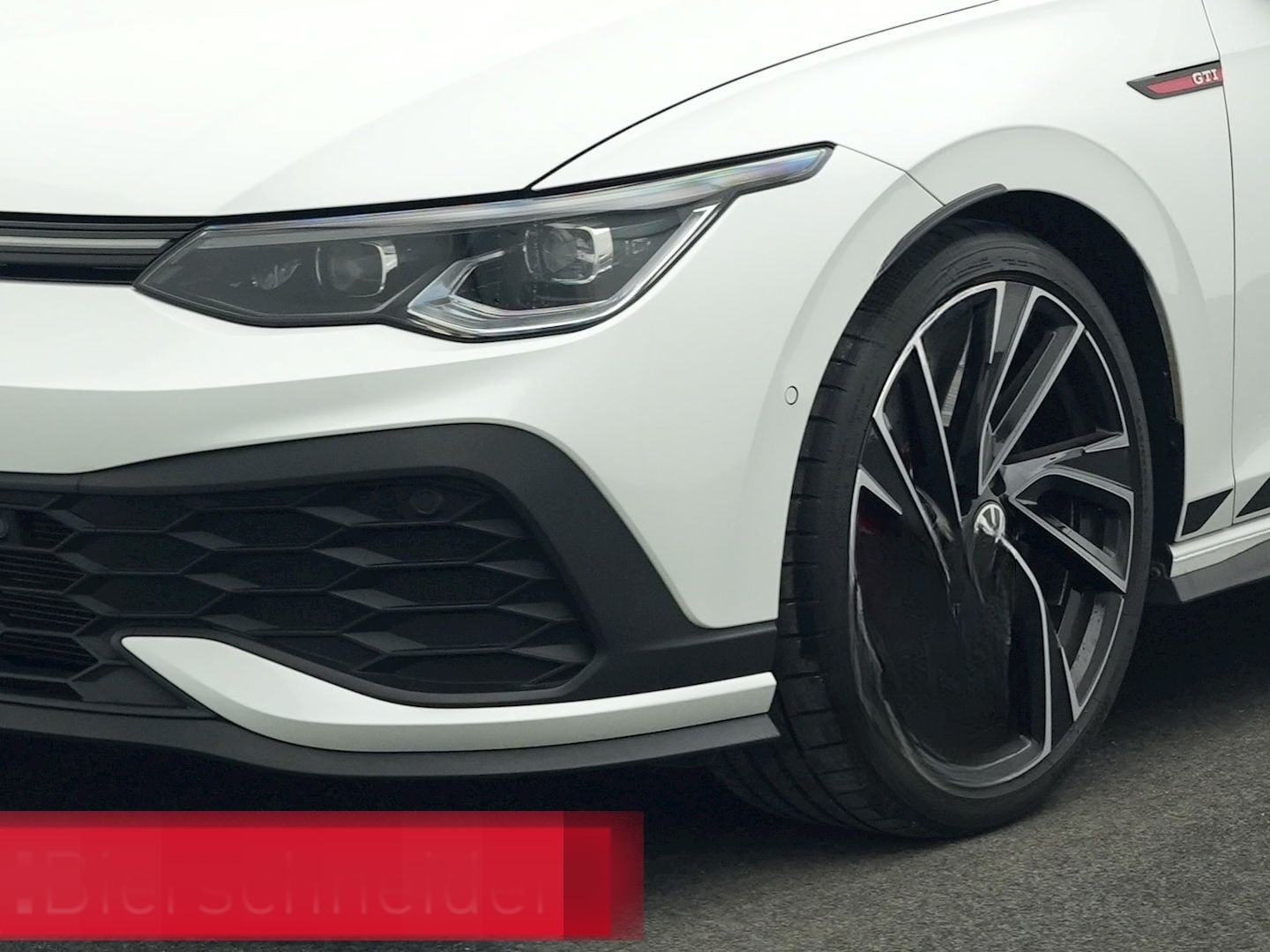 Volkswagen Golf GTI 8 2.0 TSI DSG Clubsport Black Style PAN foto 17