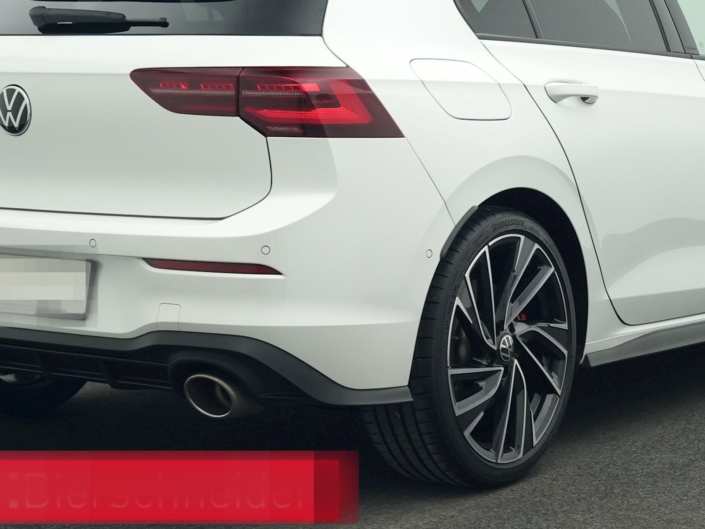 Volkswagen Golf GTI 8 2.0 TSI DSG Clubsport Black Style PAN foto 19