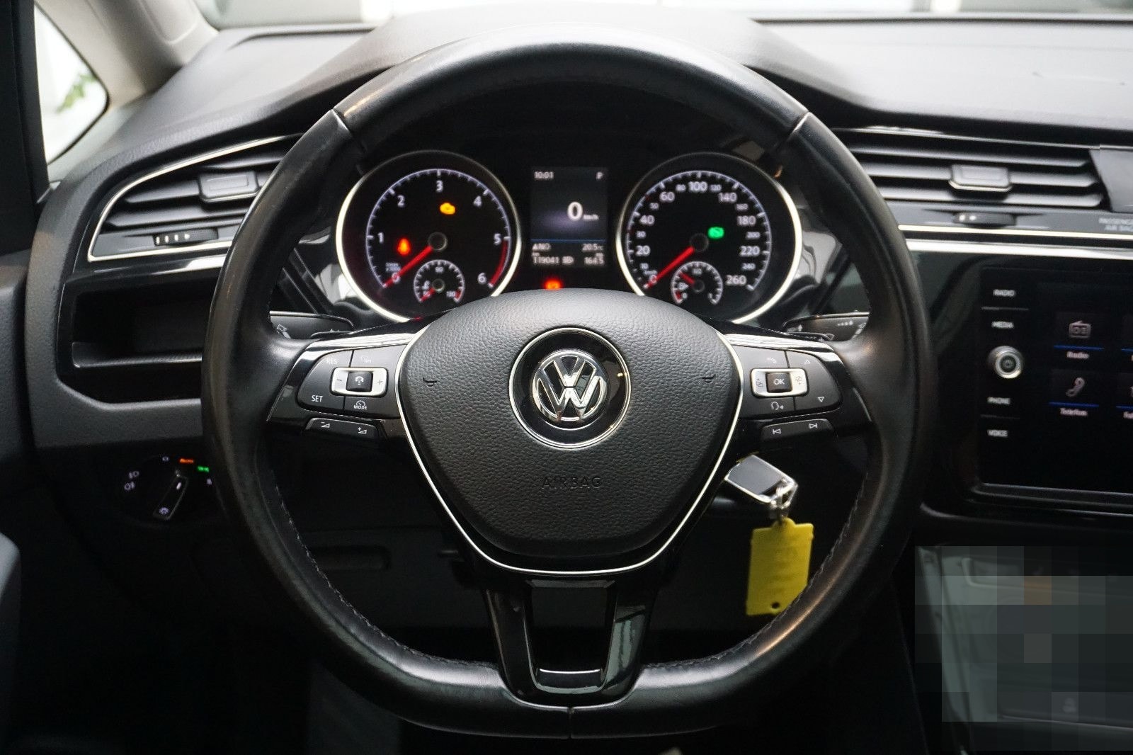 Volkswagen Touran Highline AUTOMATIK, NAVI, STANDHEIZUNG foto 12