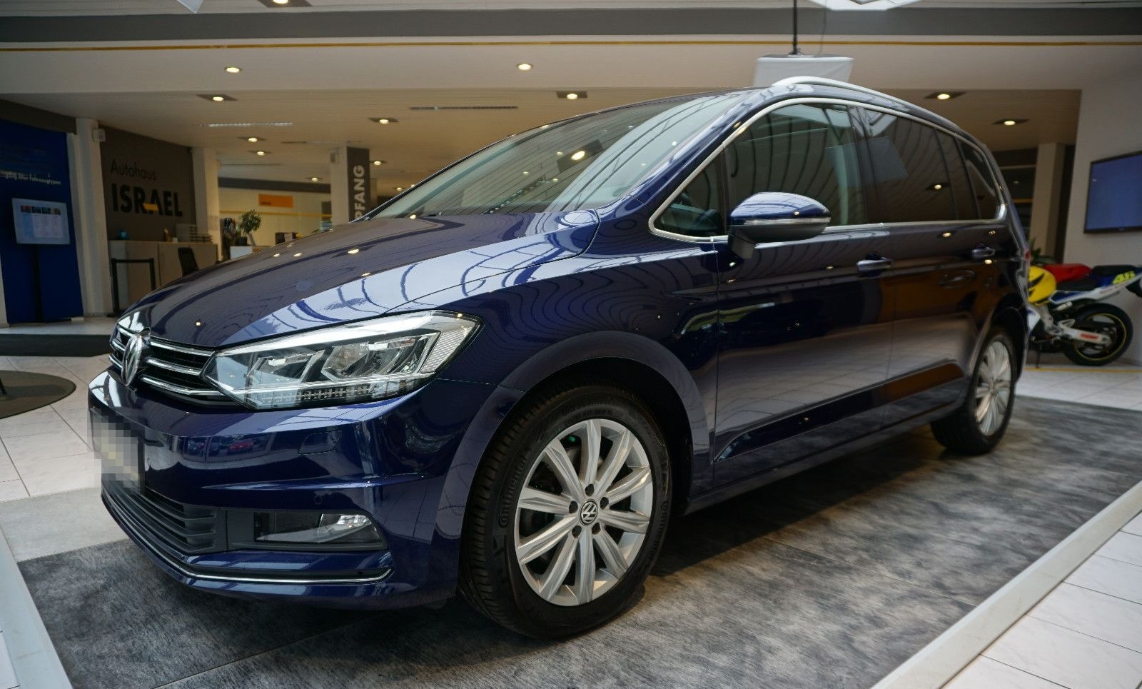 Volkswagen Touran Highline AUTOMATIK, NAVI, STANDHEIZUNG foto 25