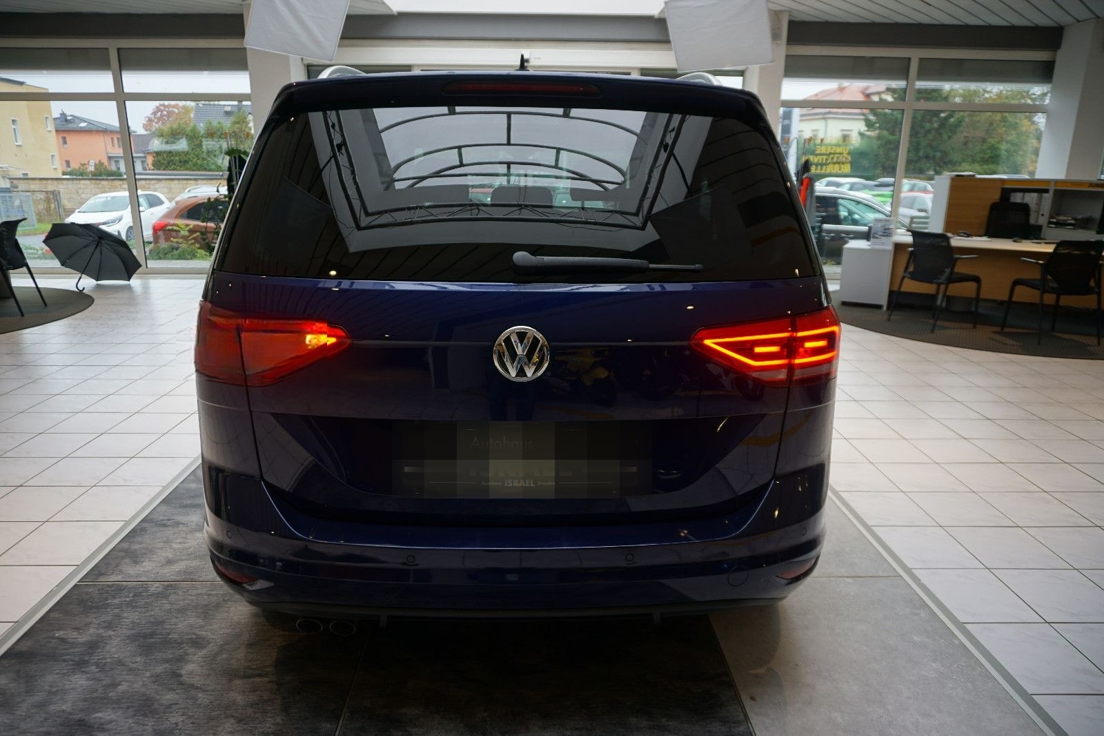 Volkswagen Touran Highline AUTOMATIK, NAVI, STANDHEIZUNG foto 4