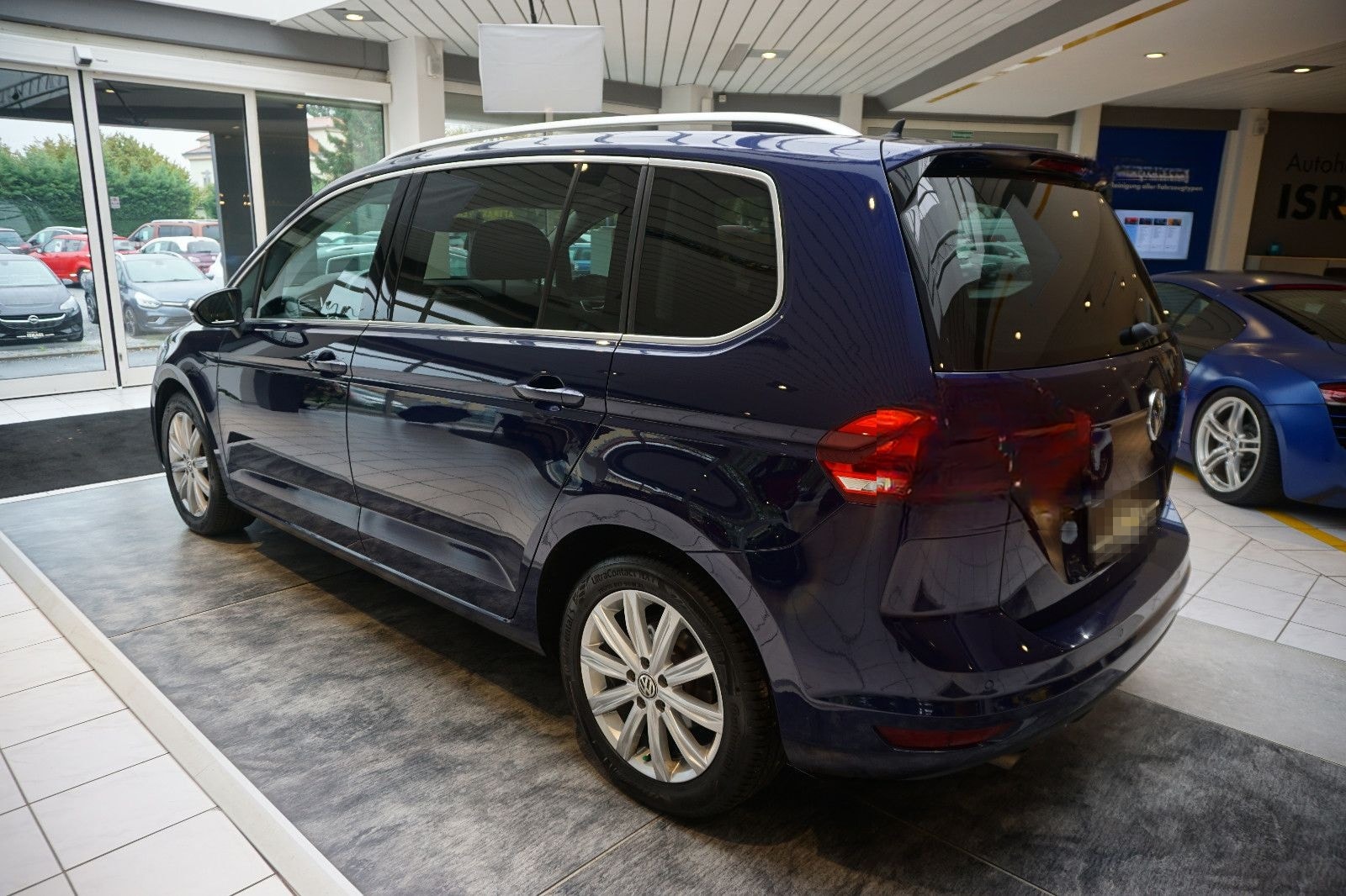 Volkswagen Touran Highline AUTOMATIK, NAVI, STANDHEIZUNG foto 5