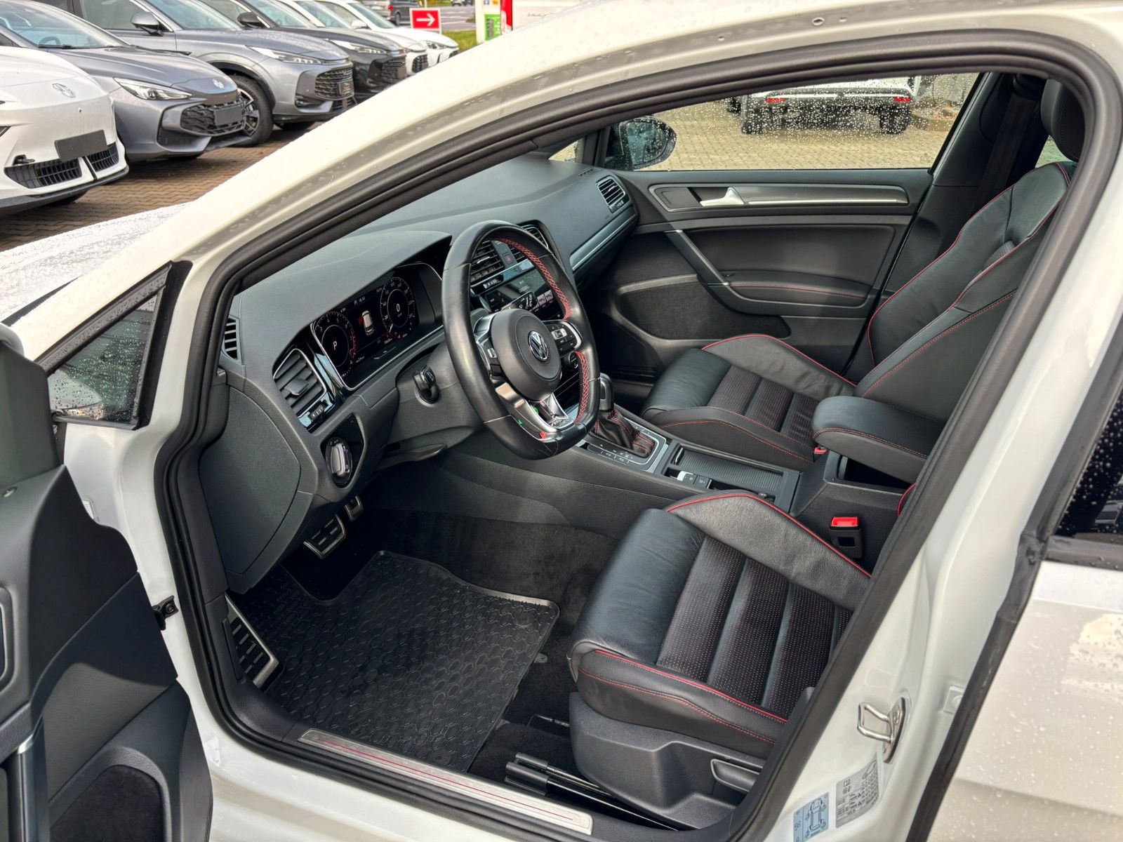 Volkswagen Golf VII Lim. GTI Performance*DSG*PDC*NAV foto 8