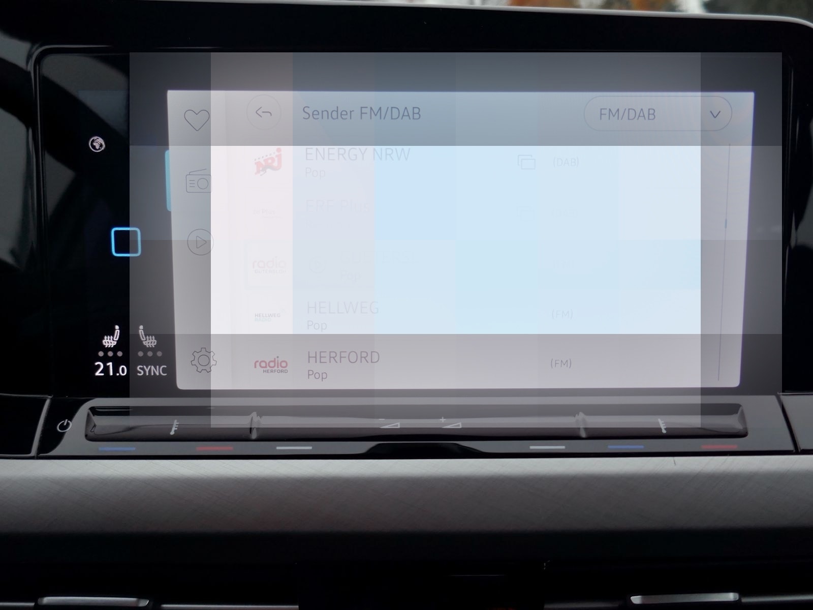 Volkswagen Golf VIII Life 2.0 TDI | LED PDC ACC Navi foto 13