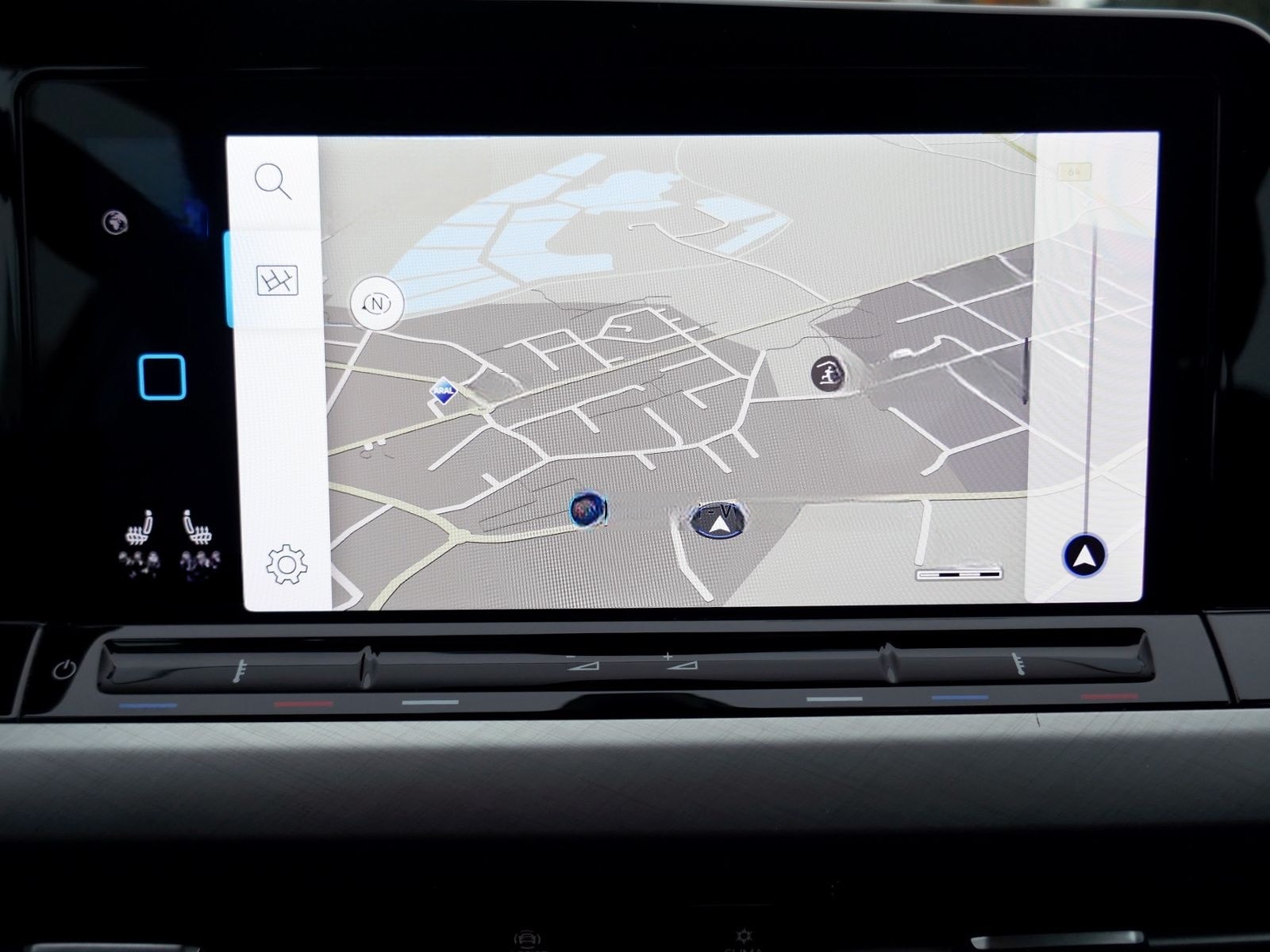 Volkswagen Golf VIII Life 2.0 TDI | LED PDC ACC Navi foto 14