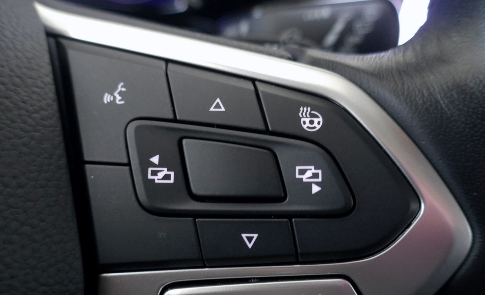 Volkswagen Golf VIII Life 2.0 TDI | LED PDC ACC Navi foto 18