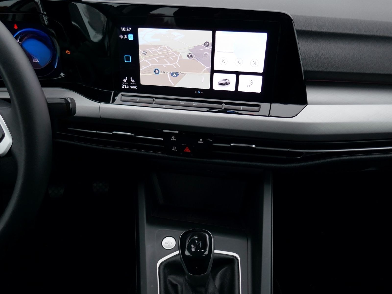 Volkswagen Golf VIII Life 2.0 TDI | LED PDC ACC Navi foto 20