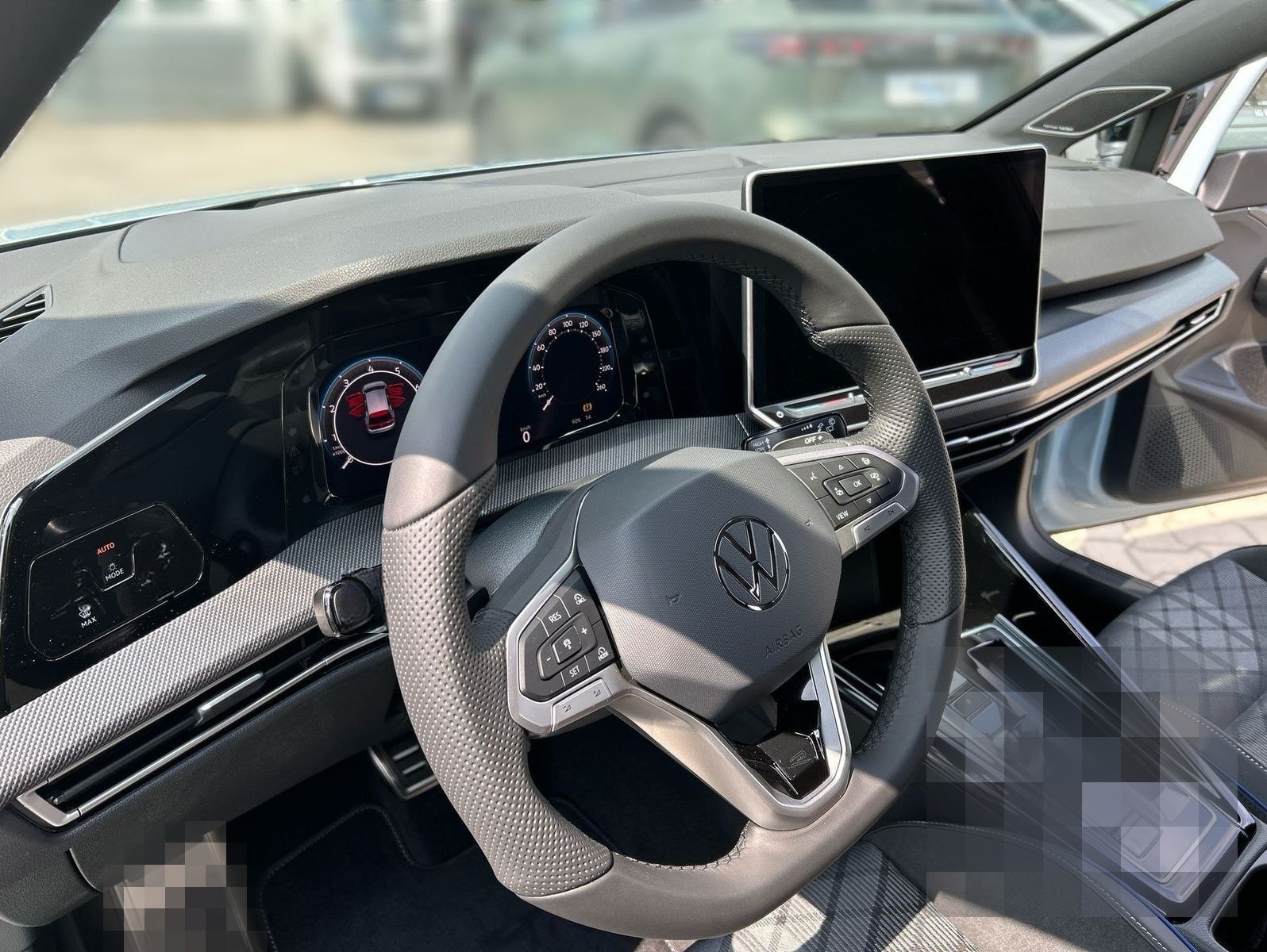 Volkswagen Golf VIII 1.5 TSI DSG R-Line Navi Panorama LED D foto 13