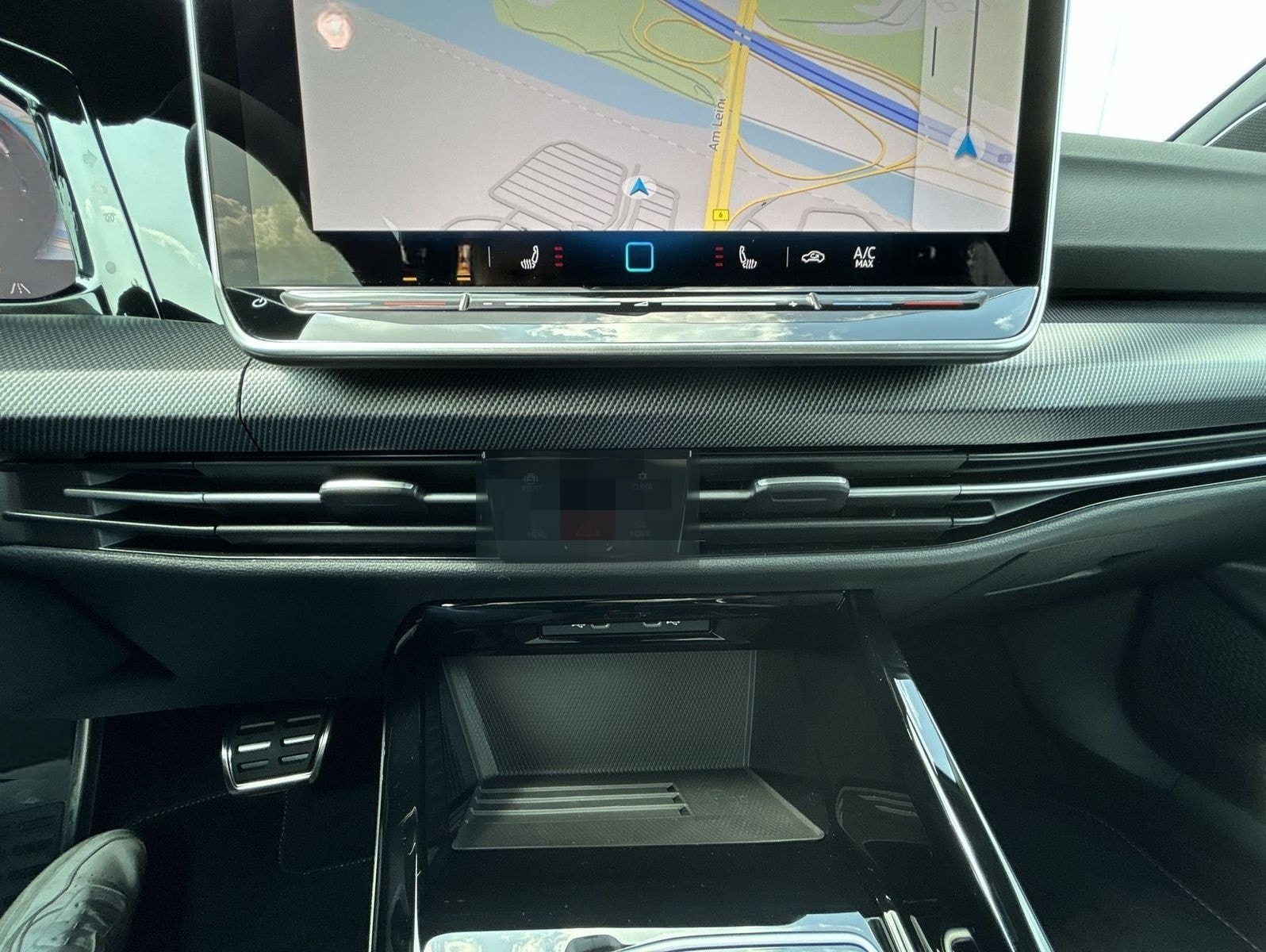 Volkswagen Golf VIII 1.5 TSI DSG R-Line Navi Panorama LED D foto 21