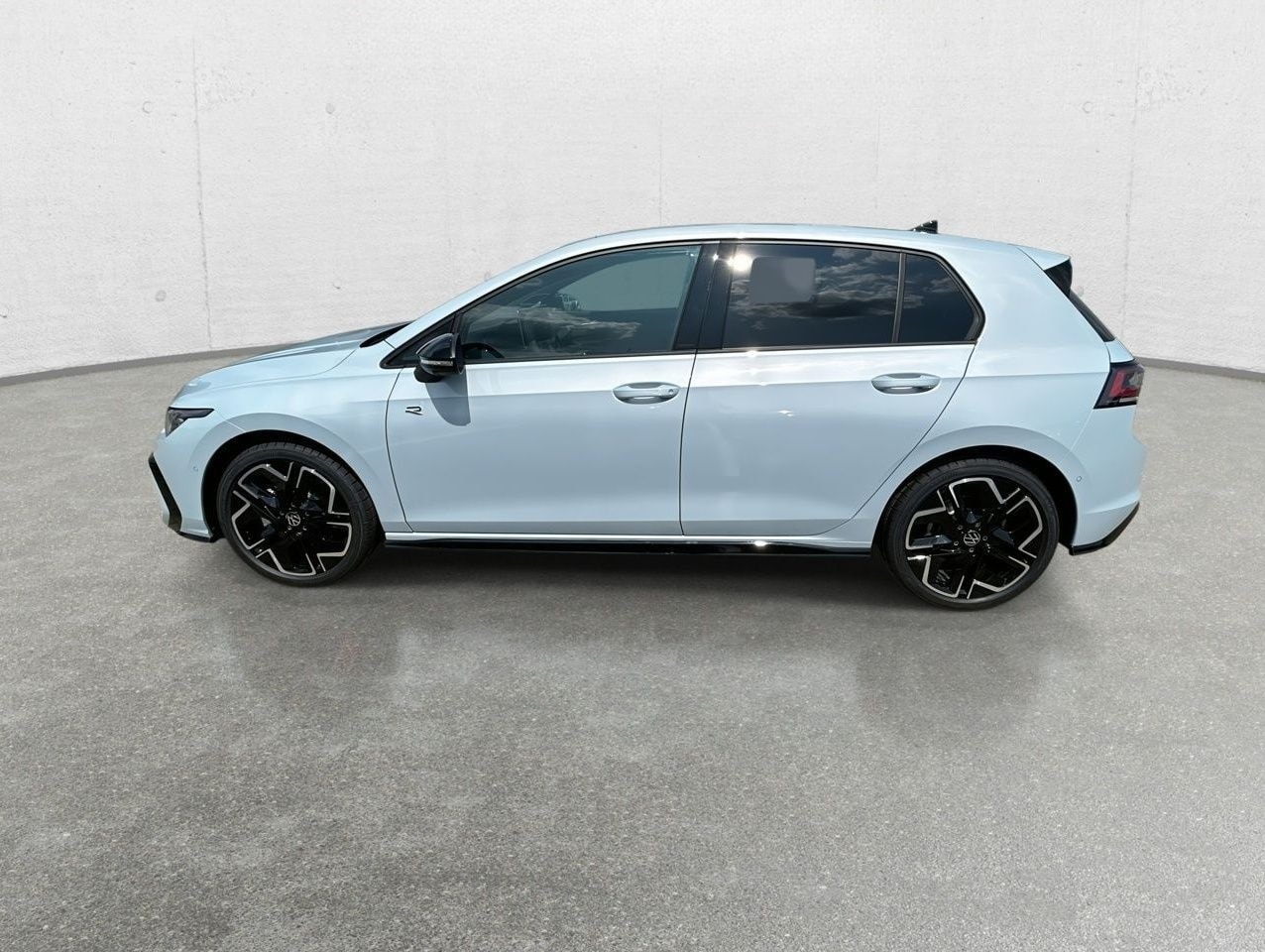 Volkswagen Golf VIII 1.5 TSI DSG R-Line Navi Panorama LED D foto 5