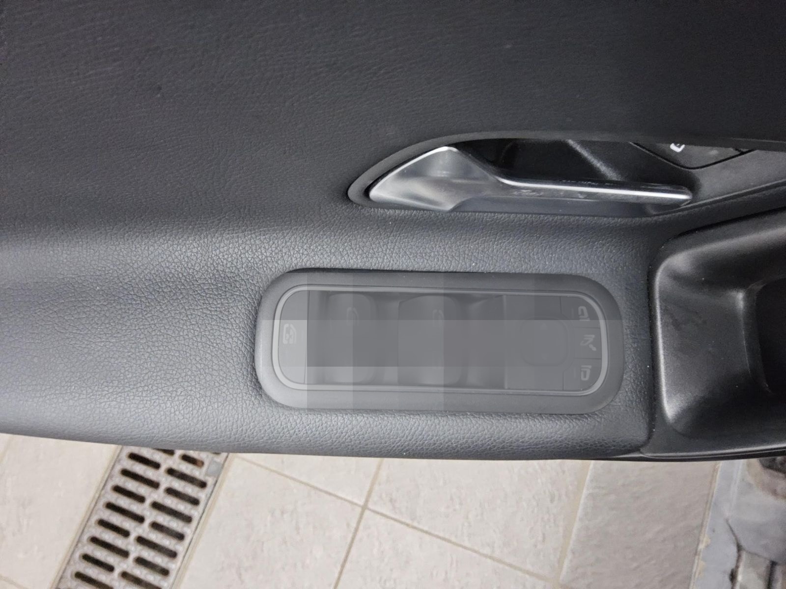 Mercedes-Benz CLA 250 Shooting Brake e Navi MBUX Panorama RFK foto 10