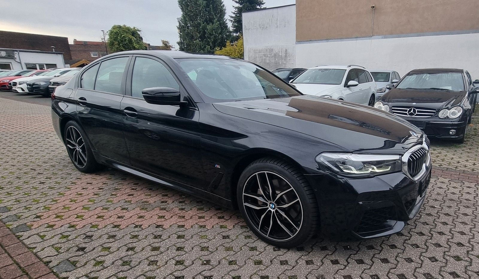 BMW 520 d M Sport-ACC-1HD-LEDER-20TKM-GARANTI-KAMERA foto 3