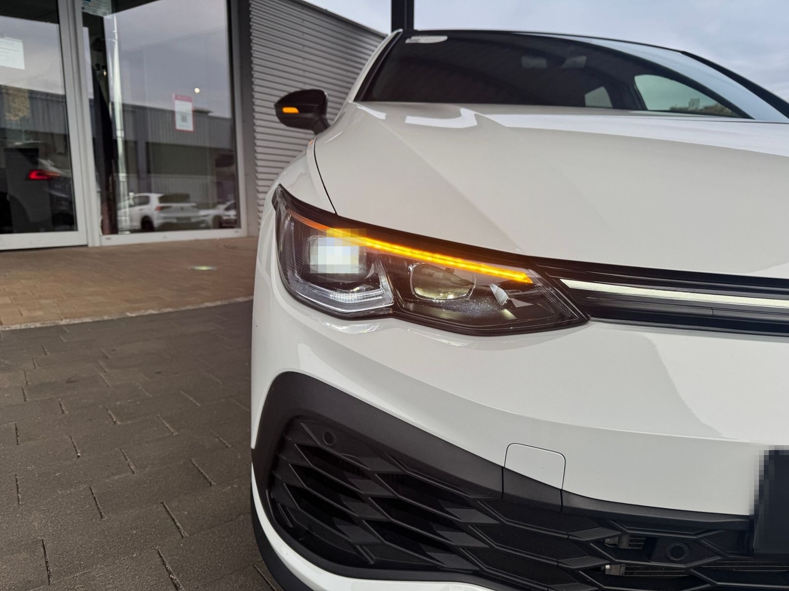 Volkswagen Golf VIII GTI Clubsport 2.0 TSI DSG PANO/19"/DCC foto 13