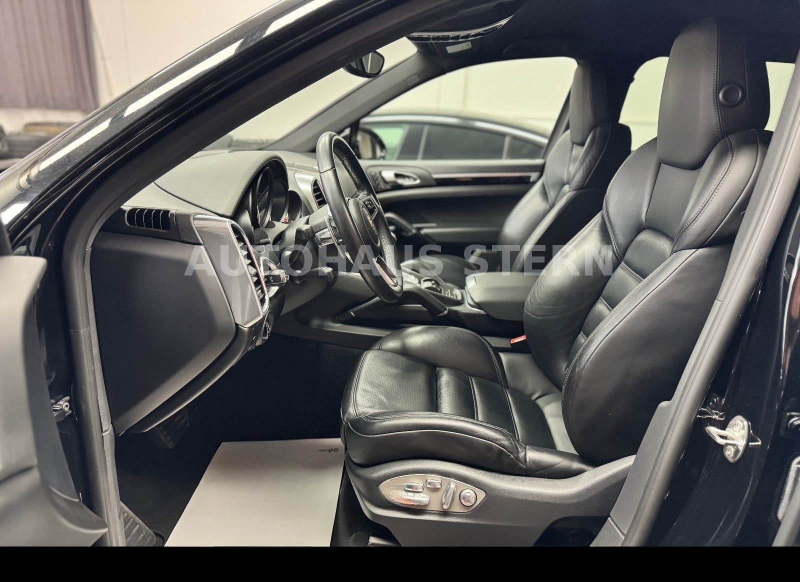 Porsche Cayenne Diesel Chrono BOSE 8fach AHK Bi-Xenon foto 12
