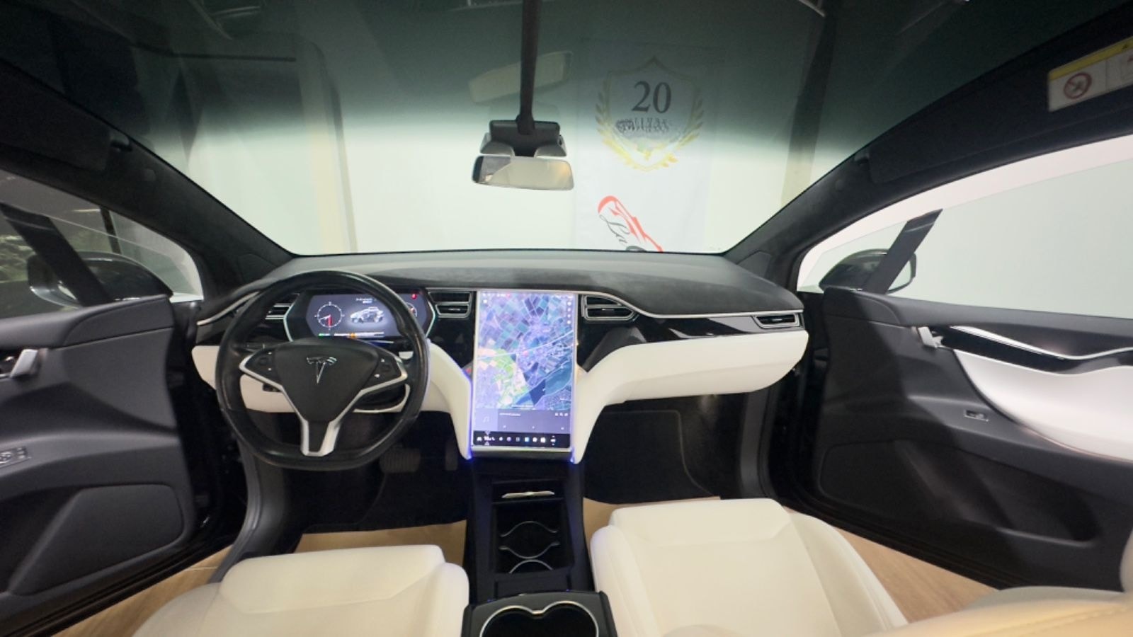 Tesla Model X Performance Dual Allradantrieb foto 13