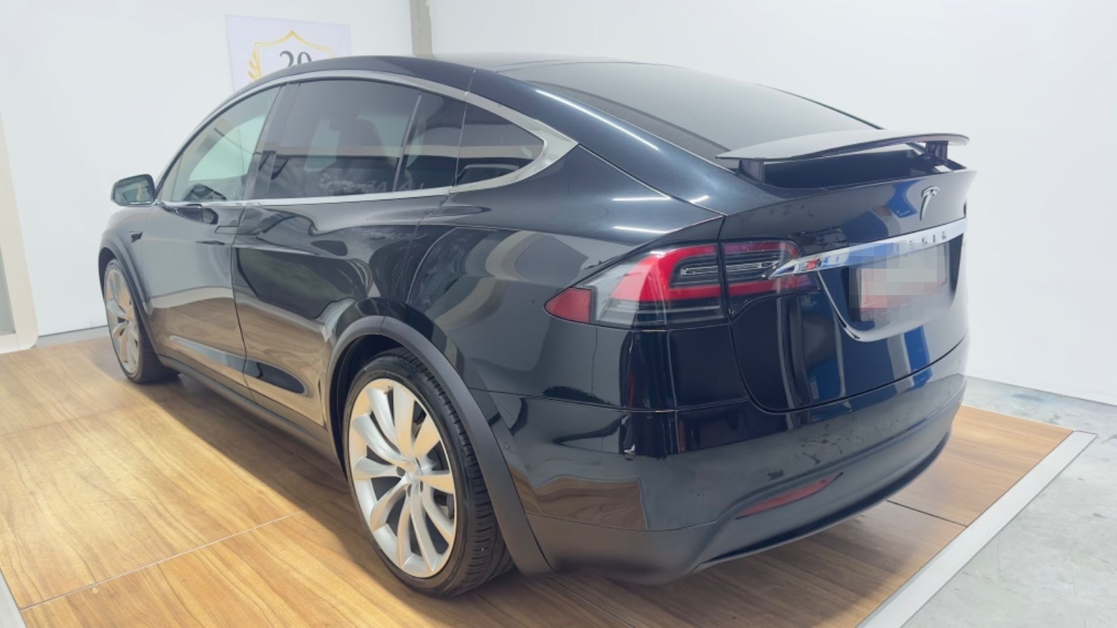 Tesla Model X Performance Dual Allradantrieb foto 14