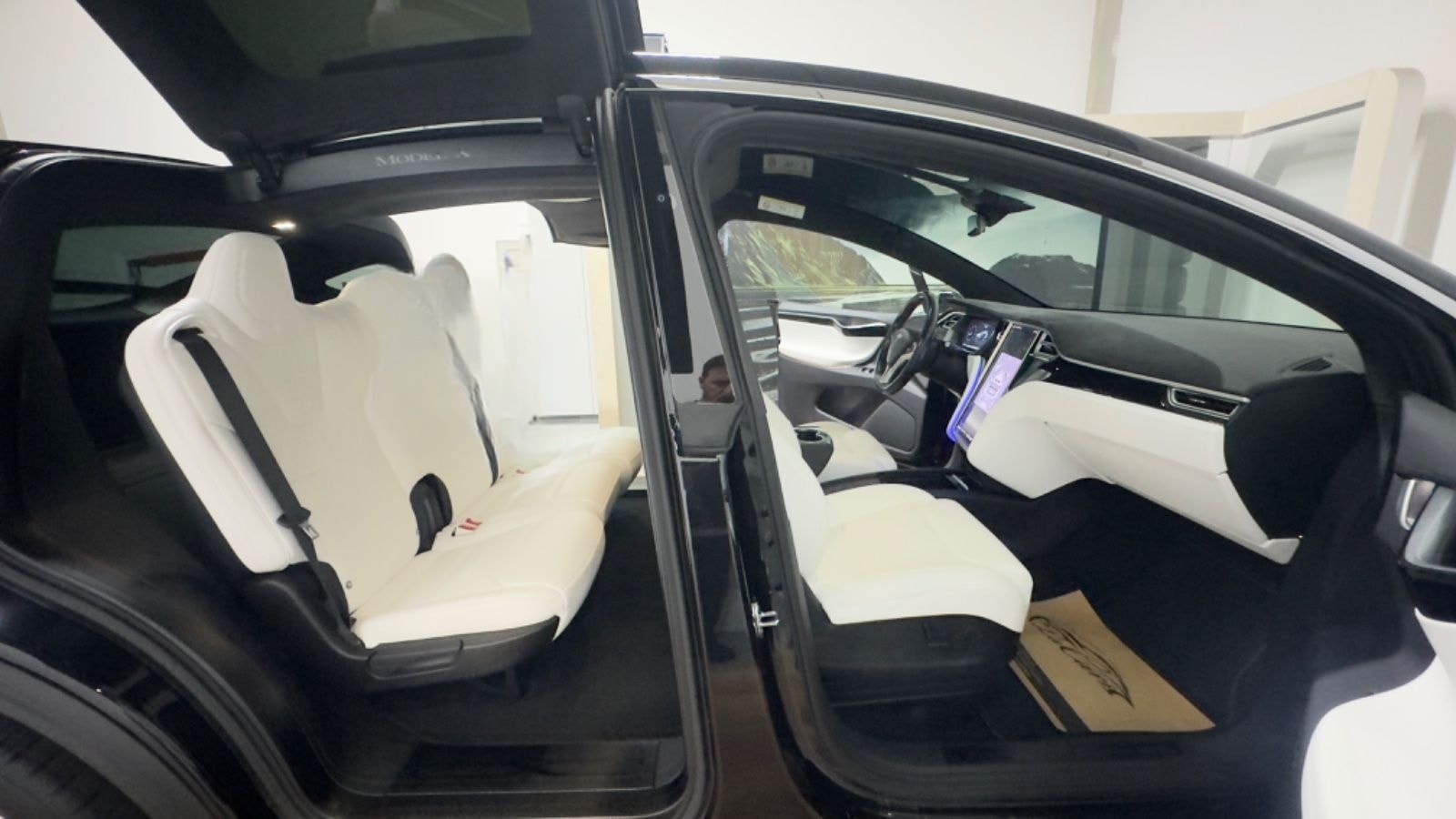 Tesla Model X Performance Dual Allradantrieb foto 10