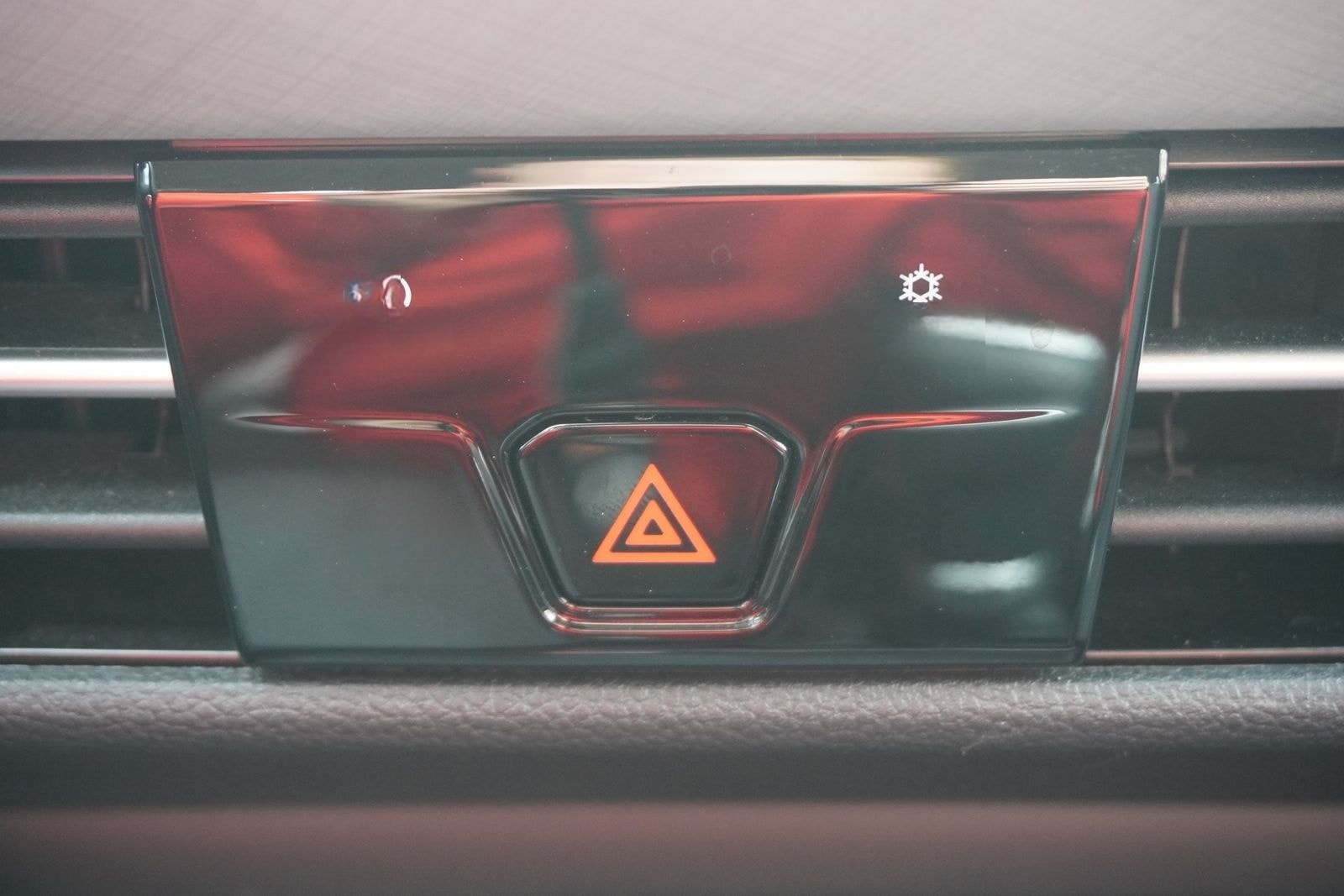 Volkswagen Golf VIII Variant 2.0 TDI Life LED Navi ACC DAB foto 18