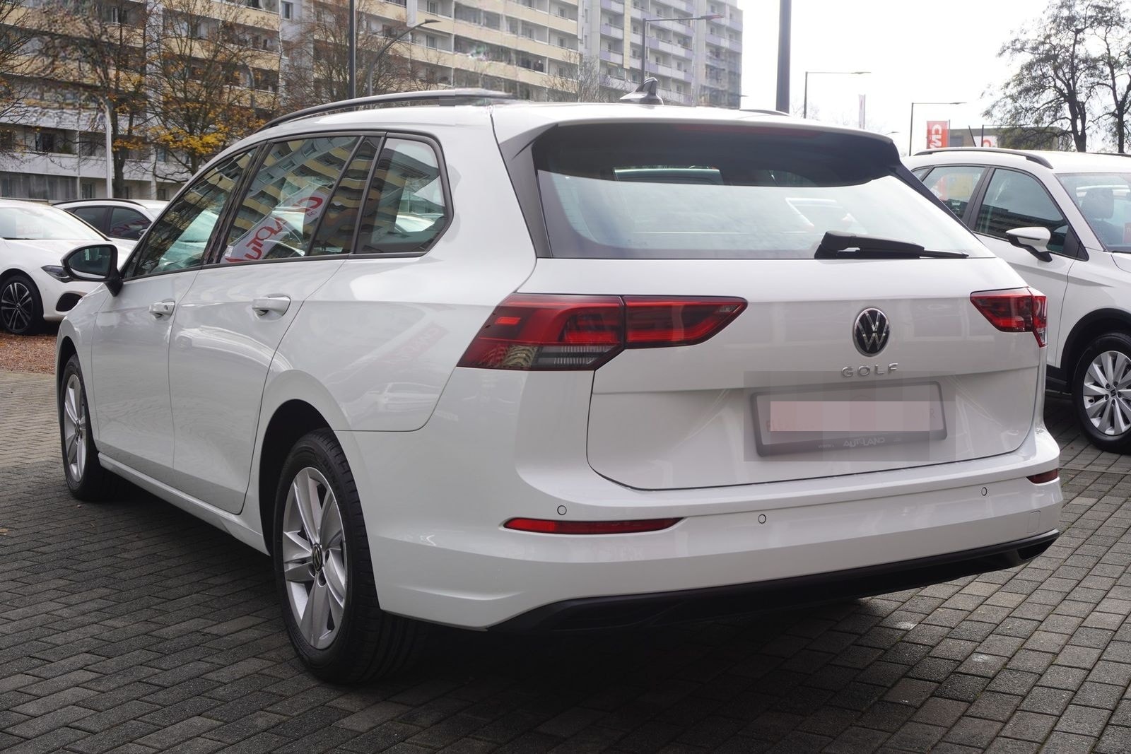 Volkswagen Golf VIII Variant 2.0 TDI Life LED Navi ACC DAB foto 4