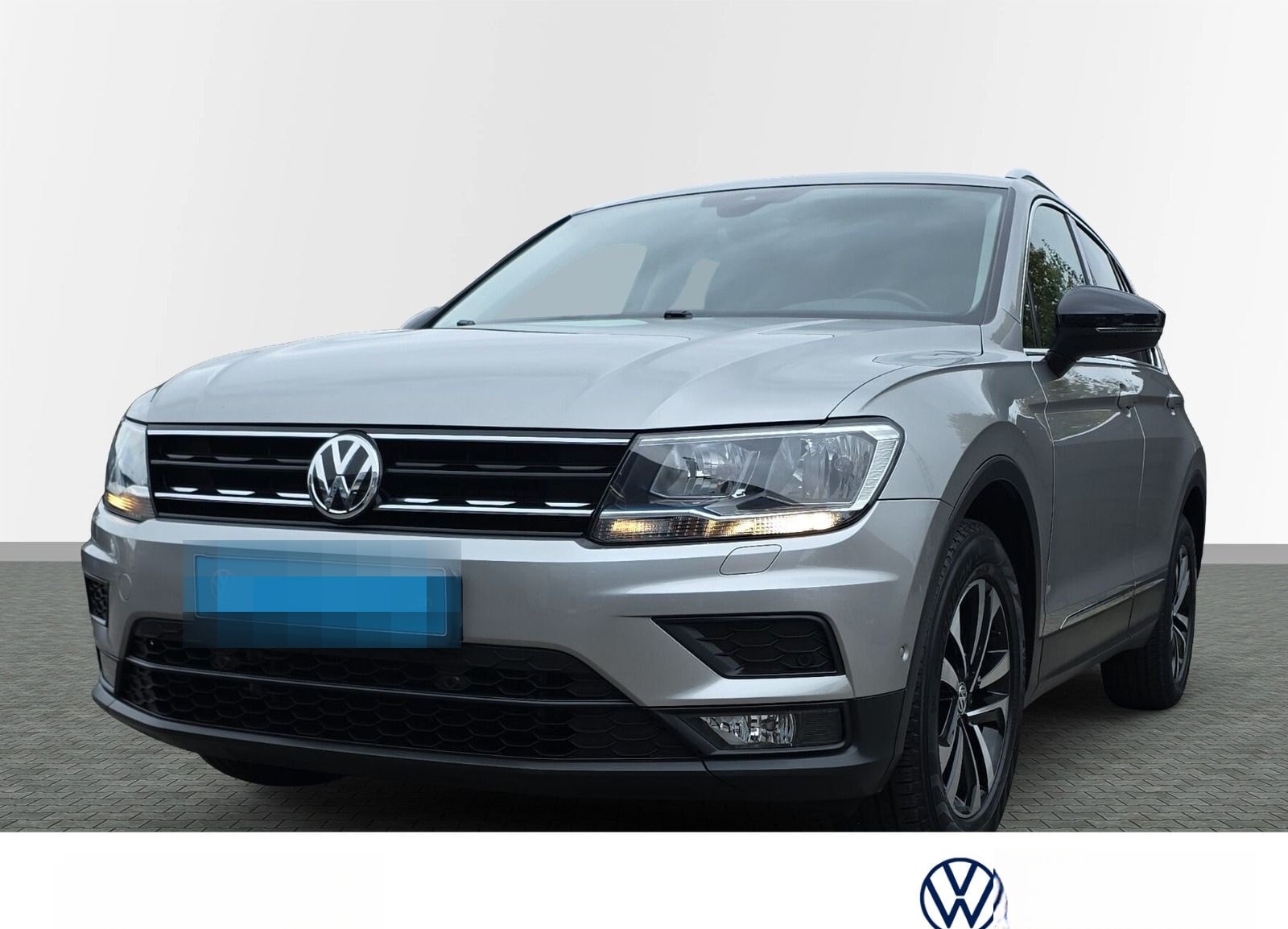 Volkswagen Tiguan IQ.DRIVE DSG foto 1