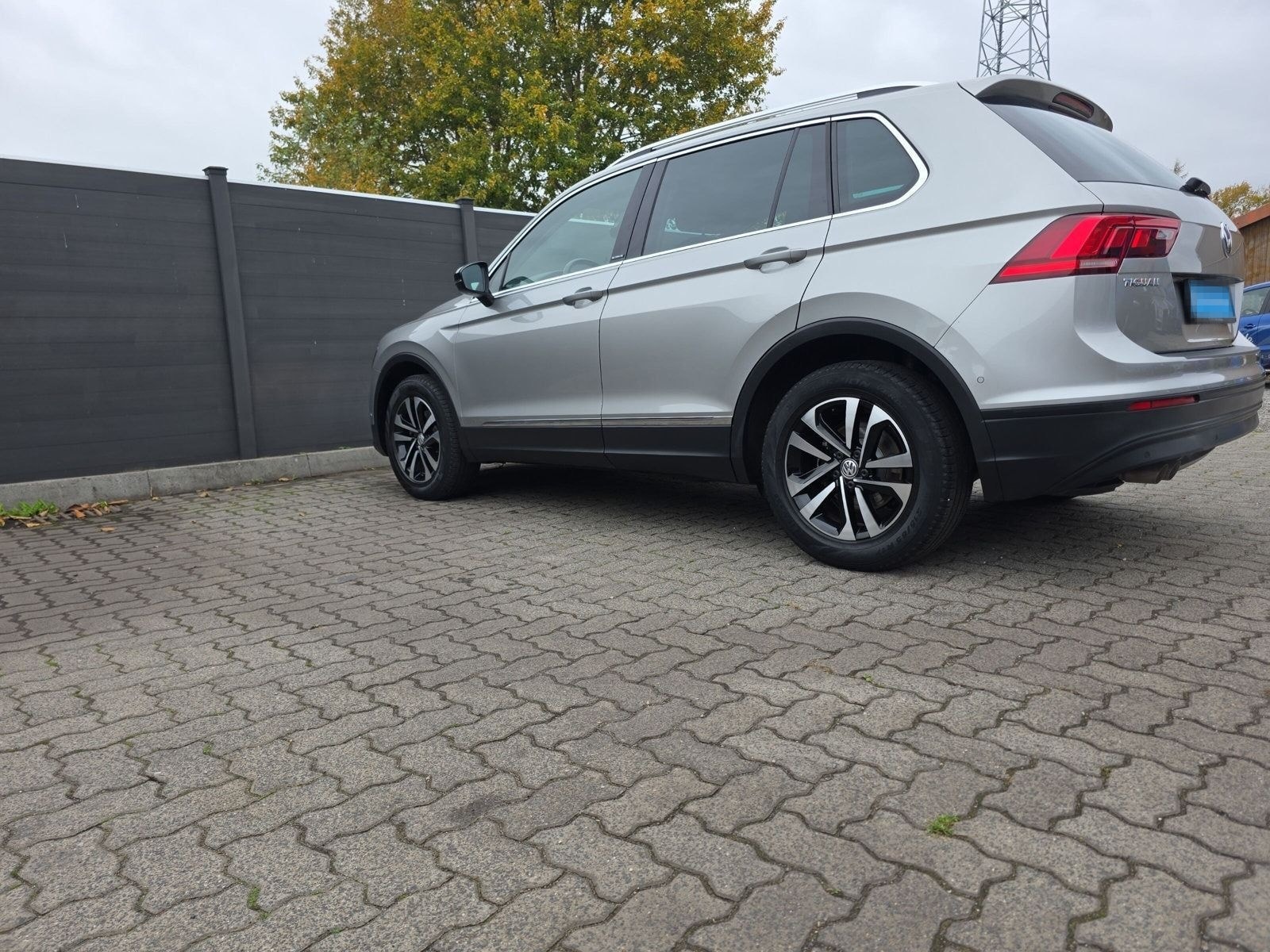 Volkswagen Tiguan IQ.DRIVE DSG foto 19