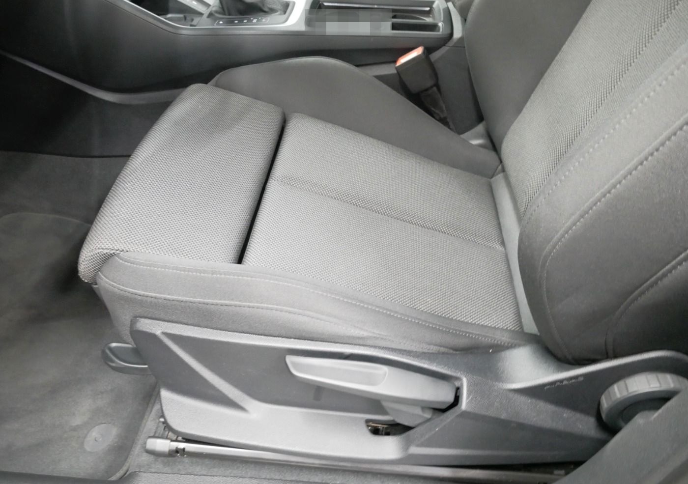 Audi Q3 35 TFSI S tro. advanced LED AHK virt. Cock. foto 16