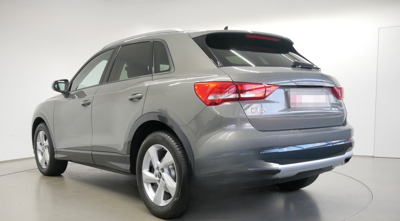 Audi Q3 35 TFSI S tro. advanced LED AHK virt. Cock. foto 5