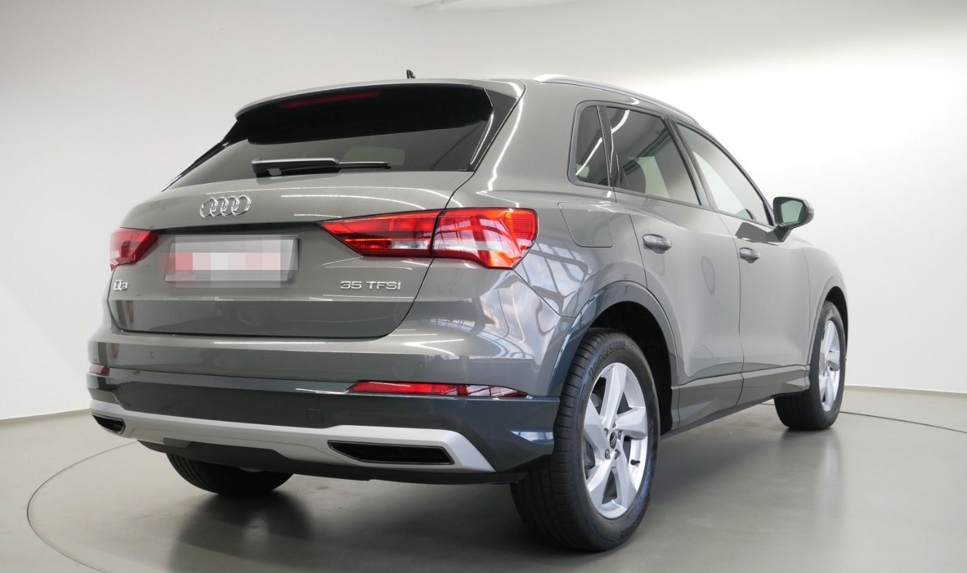 Audi Q3 35 TFSI S tro. advanced LED AHK virt. Cock. foto 6