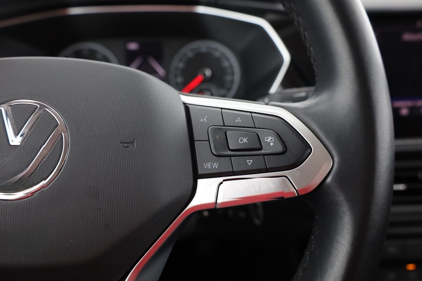 Volkswagen T-Cross 1.0 TSI Style LED Navi ACC Totwinkel DAB foto 17