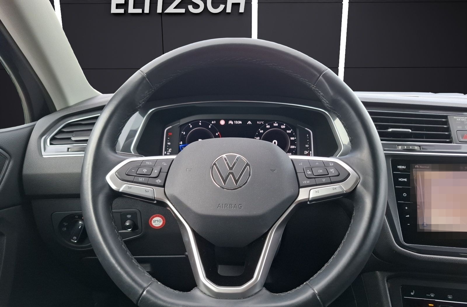 Volkswagen Tiguan Allspace TSI Elegance DSG 4M Matrix Navi foto 17