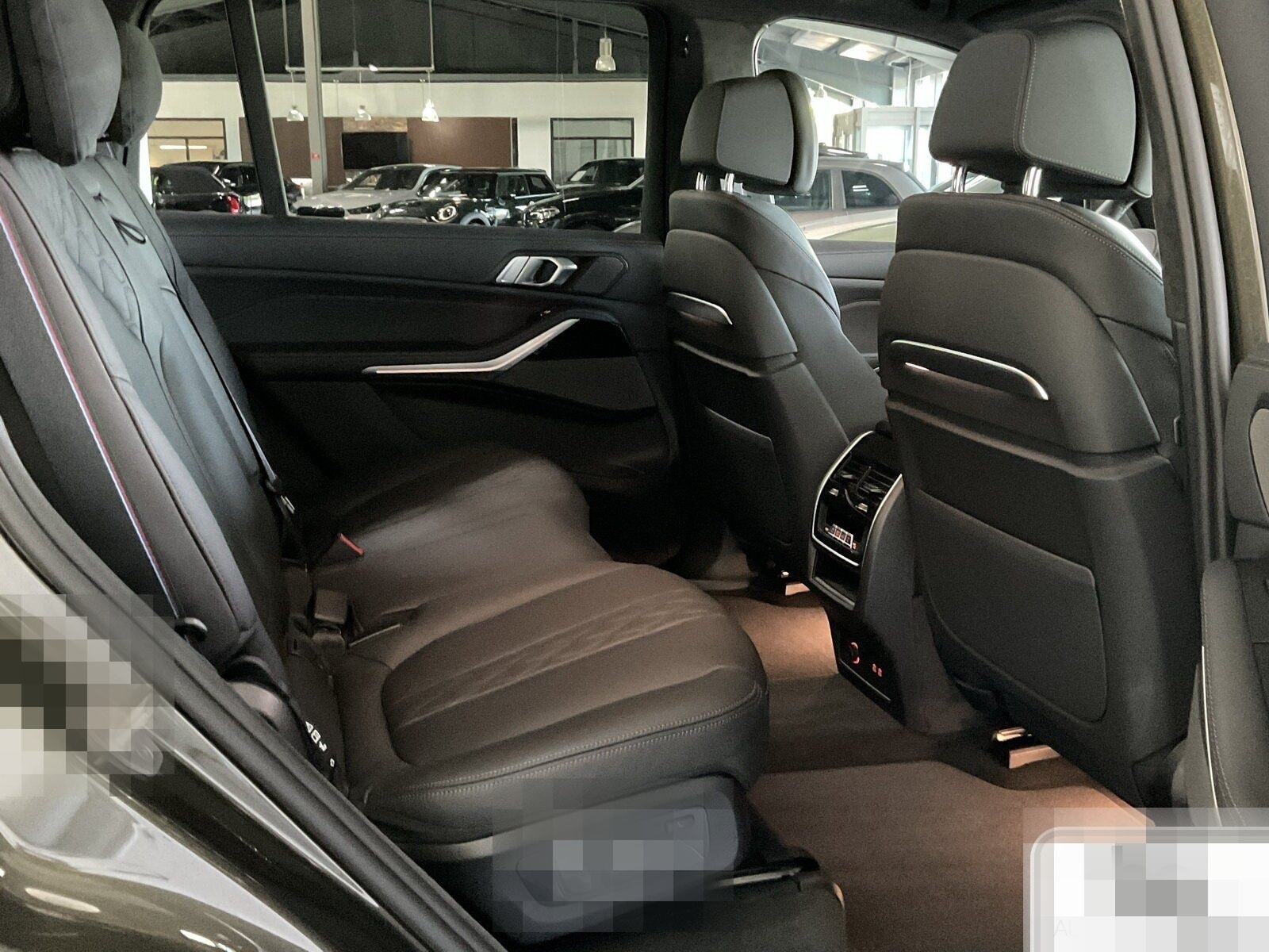 BMW X7 xDrive 40d M Sport Pro 22"/Pano/HK/Soft/Ico/A foto 8