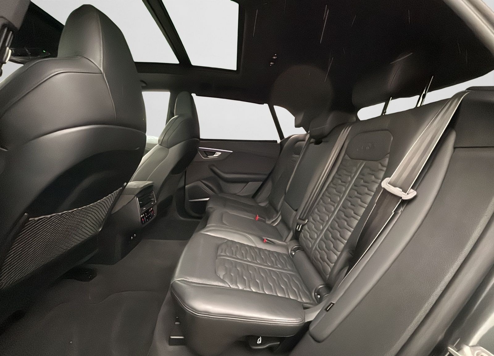 Audi RS Q8 TFSI quatr./tiptr. HD-Matrix/Standh./Panor foto 15