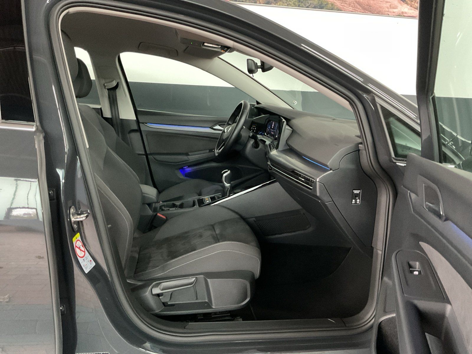 Volkswagen Golf VIII Variant 1.5 TSI Style LED+NAVI+ACC foto 11