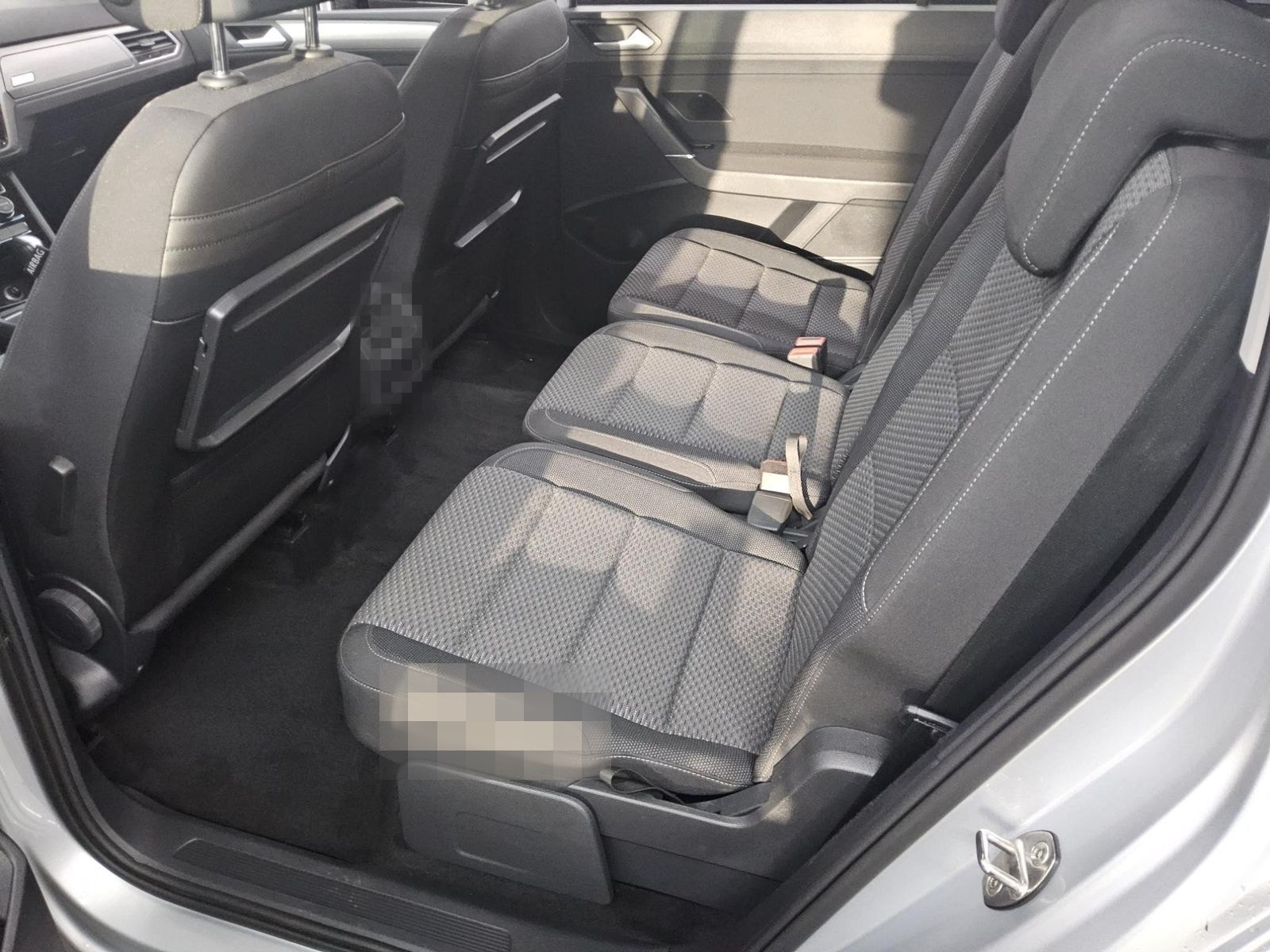 Volkswagen Touran 2.0 TDI Comf. Navi Pano RFK PDC Shz foto 13