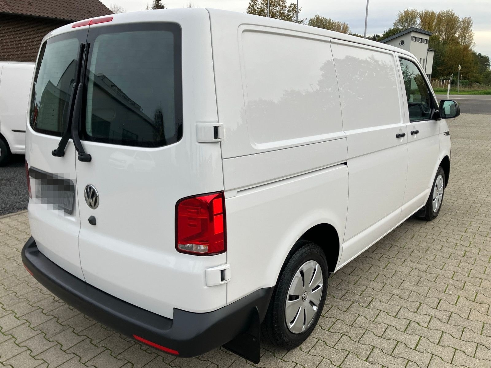 Volkswagen T6 Transporter 2.0TDI Navi 1.Hand foto 4