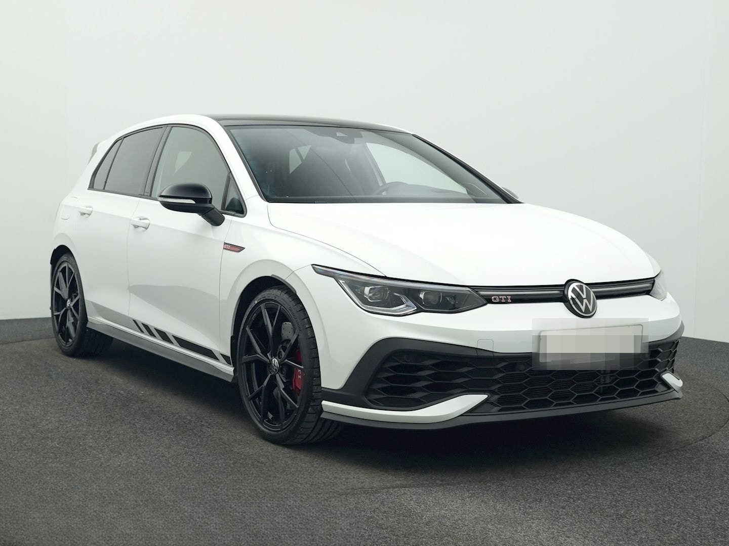 Volkswagen Golf GTI 8 2.0 TSI DSG Clubsport Blackstyle PANO foto 8