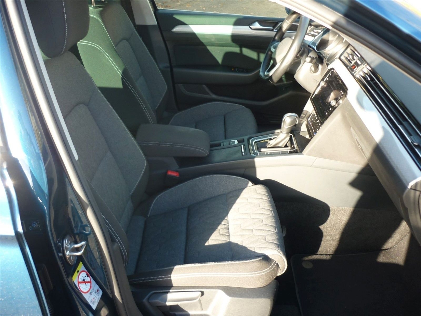 Volkswagen Passat Variant Business 2,0 TDI DSG+AHK+Navi+ACC foto 8