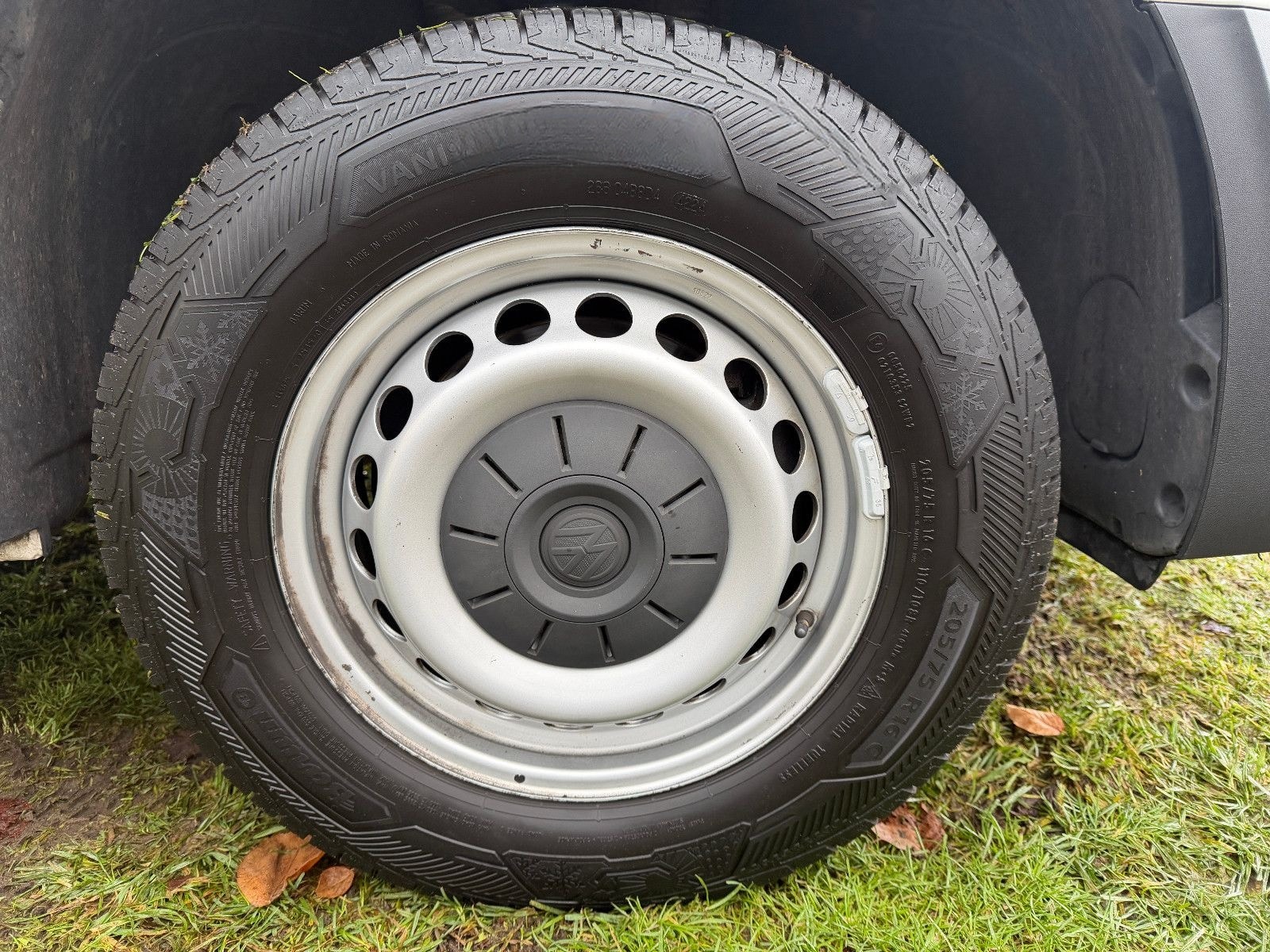 Volkswagen Crafter Kasten Kasten 30 mittellang Trendline Ho foto 24