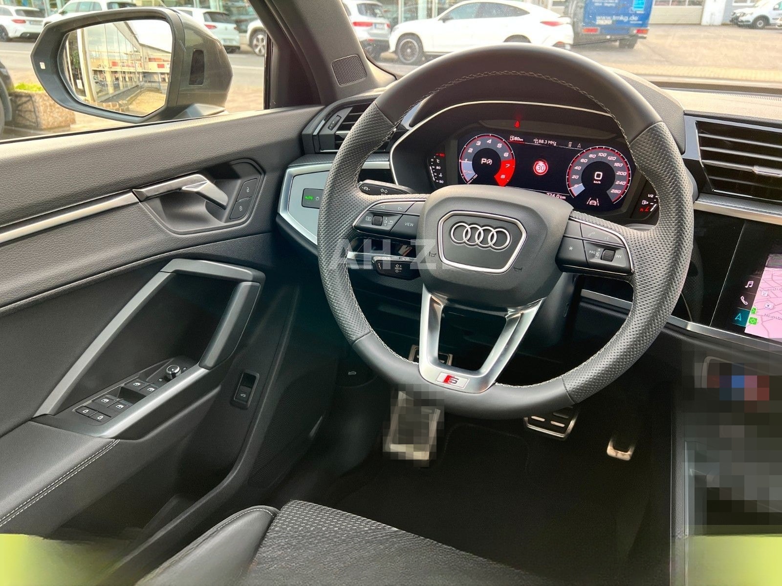 Audi Q3 S Line 2x S-LINE*KAM*LED*MMI*KeyLess*AHK V*18 foto 17