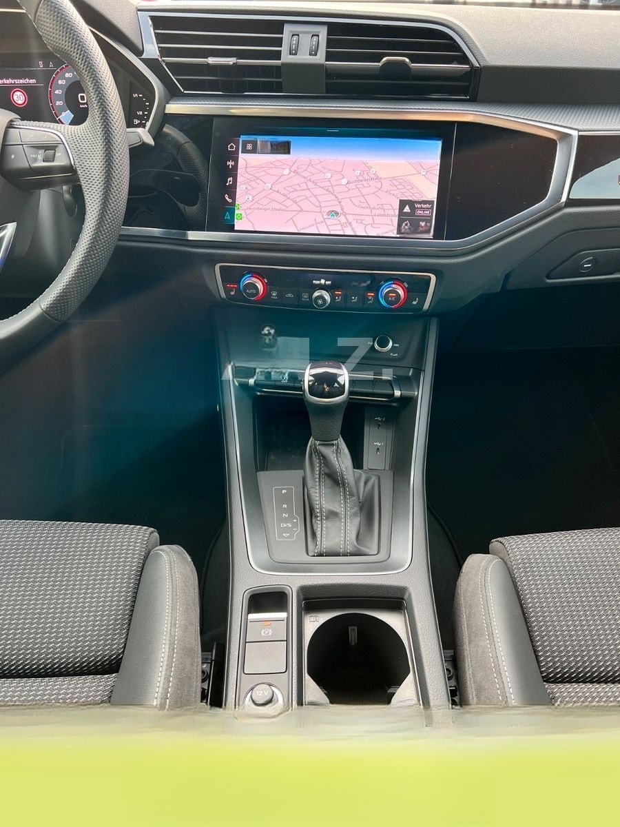 Audi Q3 S Line 2x S-LINE*KAM*LED*MMI*KeyLess*AHK V*18 foto 23