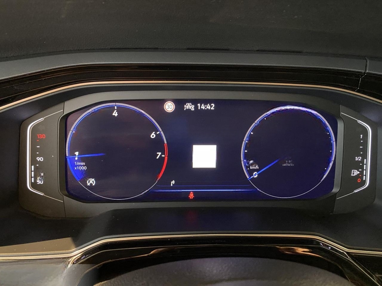 Volkswagen Taigo 1.0 TSI R-Line NAVI KLIMA AHK PANO PED PDC foto 15