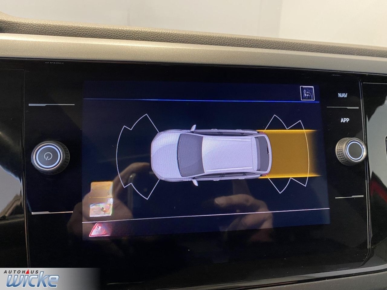 Volkswagen Taigo 1.0 TSI R-Line NAVI KLIMA AHK PANO PED PDC foto 19