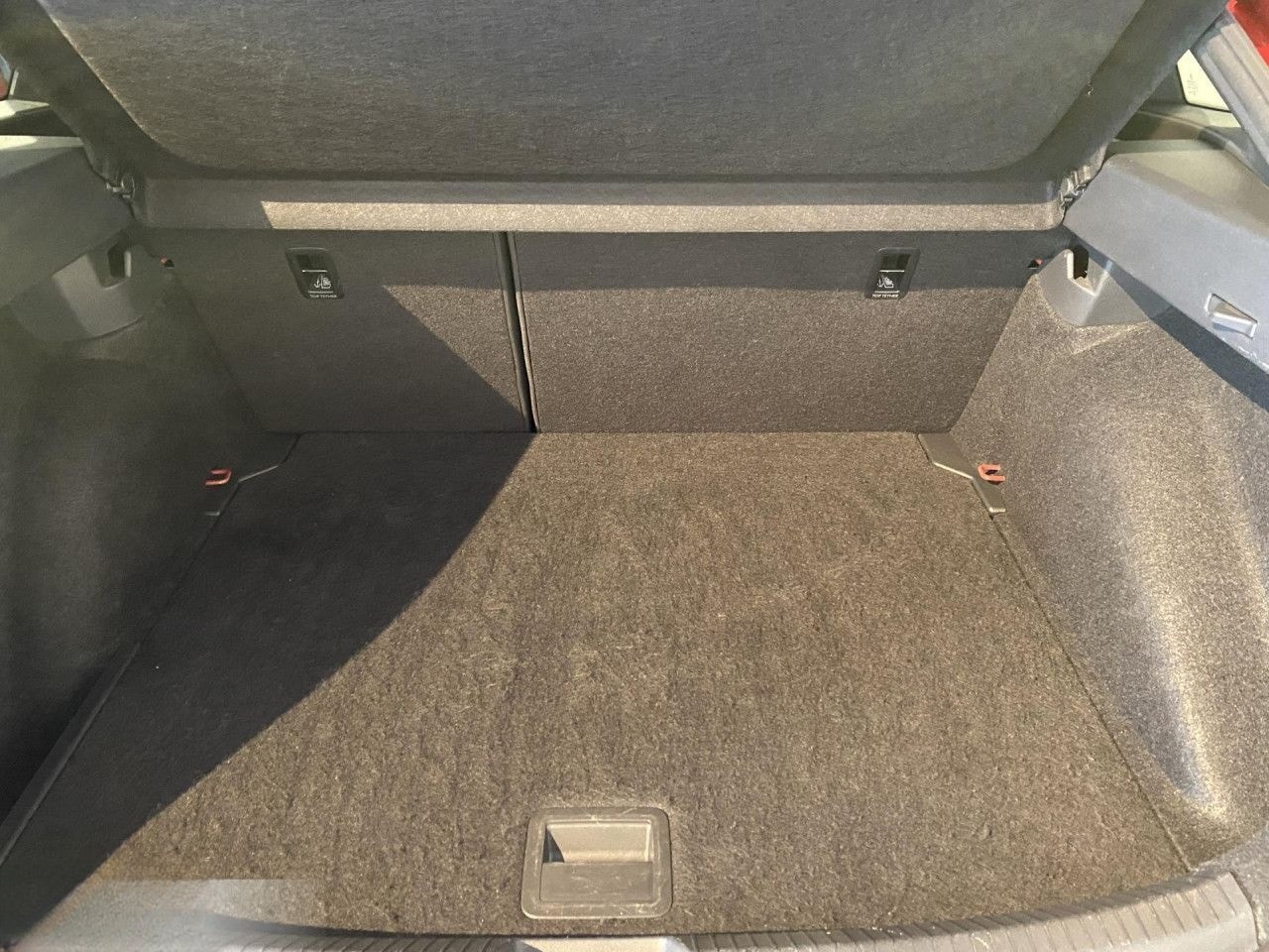 Volkswagen Taigo 1.0 TSI R-Line NAVI KLIMA AHK PANO PED PDC foto 20