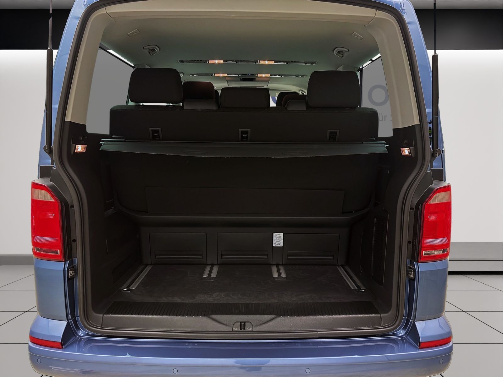 Volkswagen T6 Multivan 2.0 TDI DSG COMFORTLINE AHK ACC NAVI foto 4