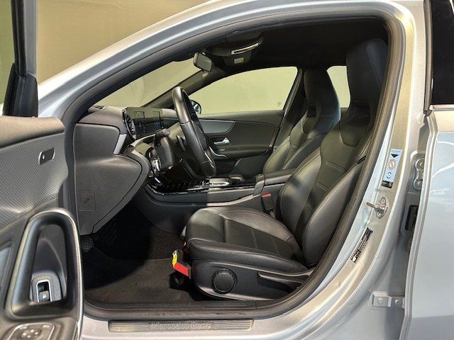 Mercedes-Benz A 250 e Progressive LED/Parktr/MBUX/DAB/Tempo/17 foto 9