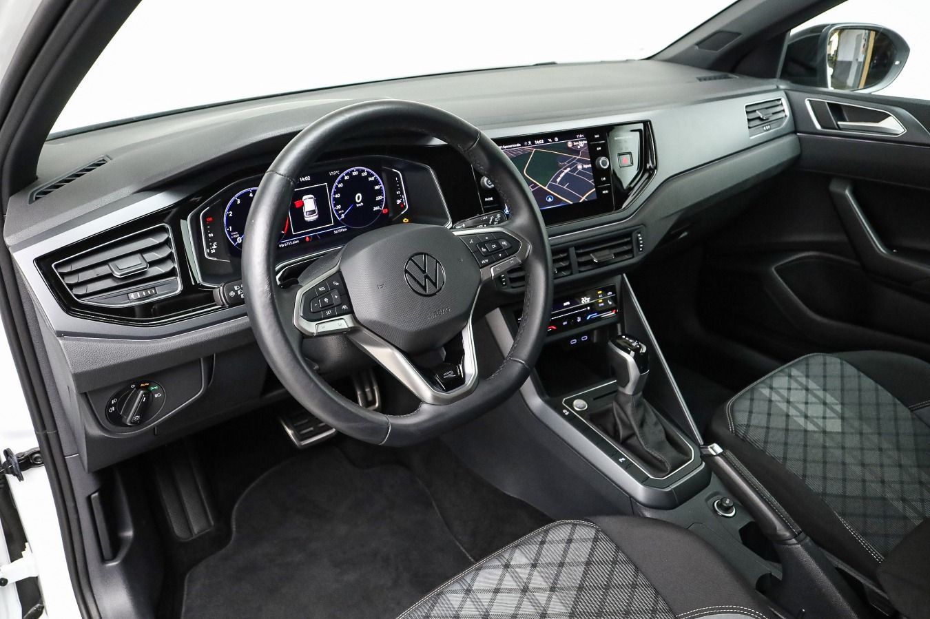 Volkswagen Taigo 1.5 TSI DSG R-LINE*BLACK-STYLE*IQ.LIGHT*AH foto 13