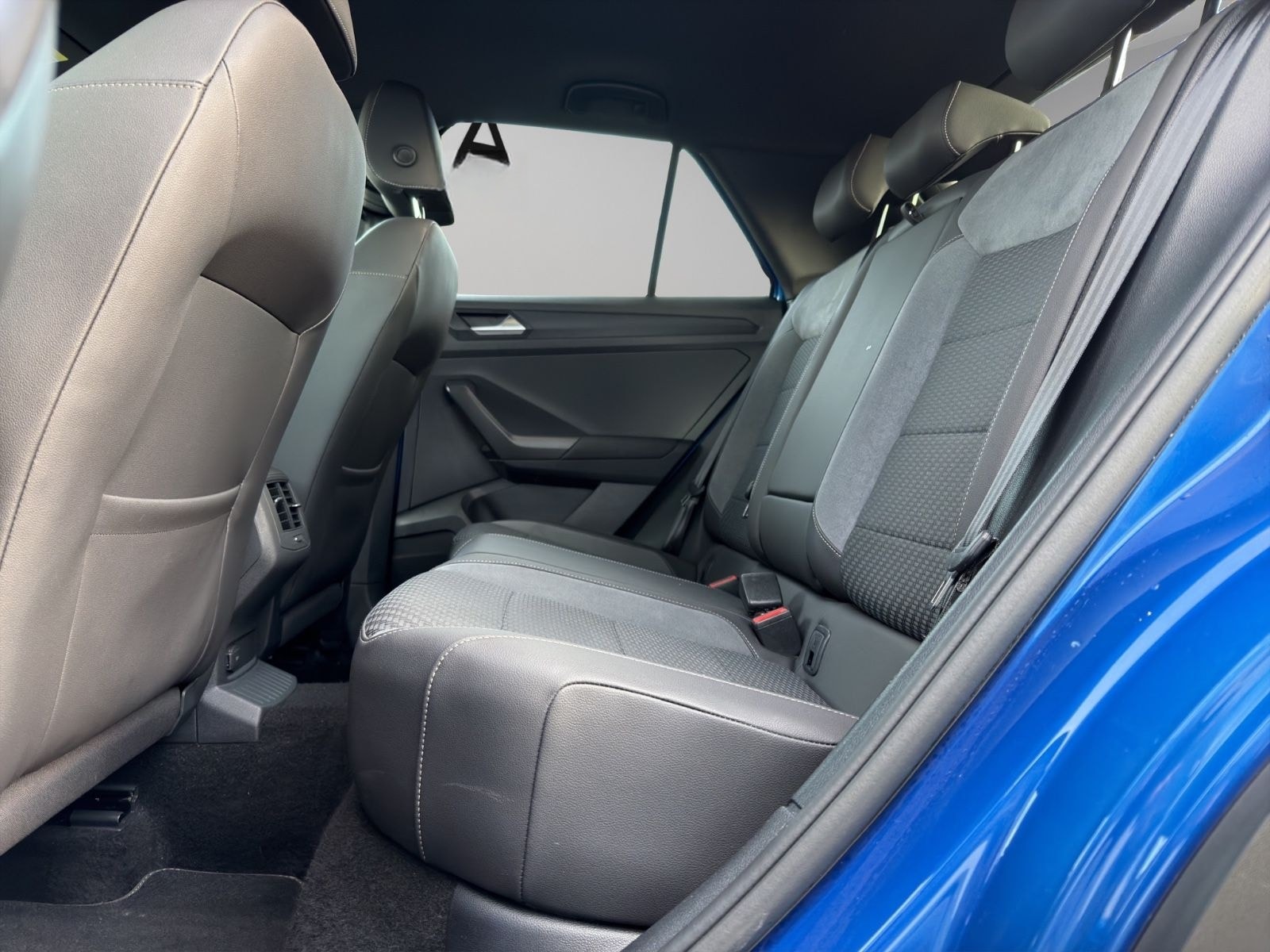 Volkswagen T-Roc 1.5 TSI R-Line*19*ACC*BEATS*NAVI* foto 14