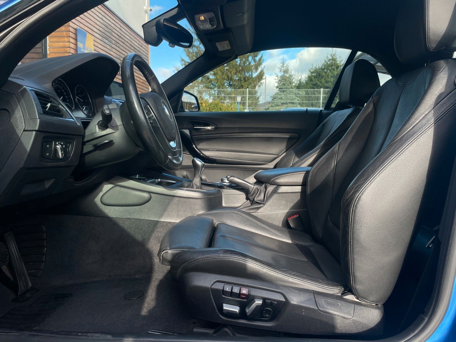 BMW Cabrio 220 d M Sport PDC/NAVI/LED foto 18