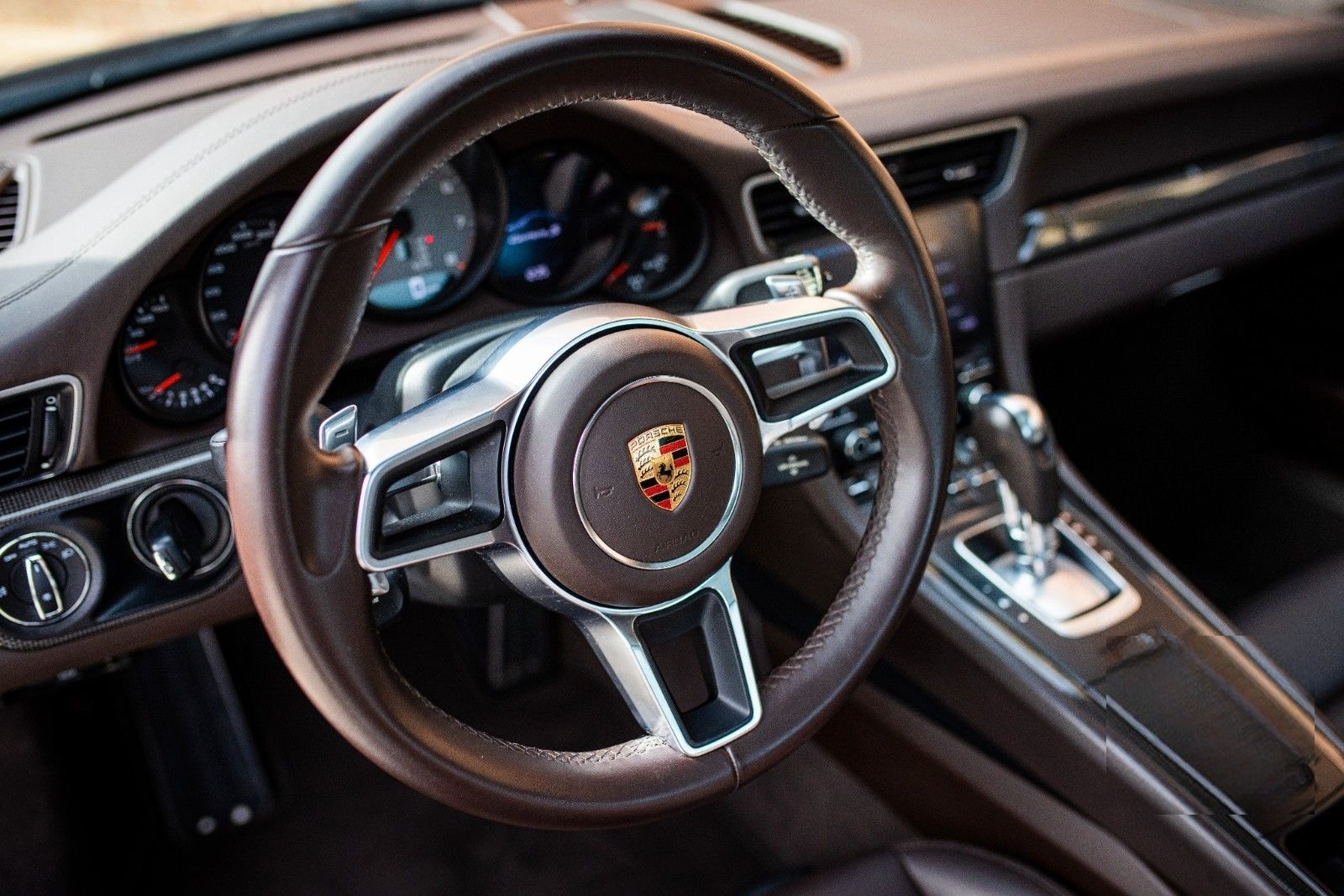 Porsche 911 Carrera S foto 12