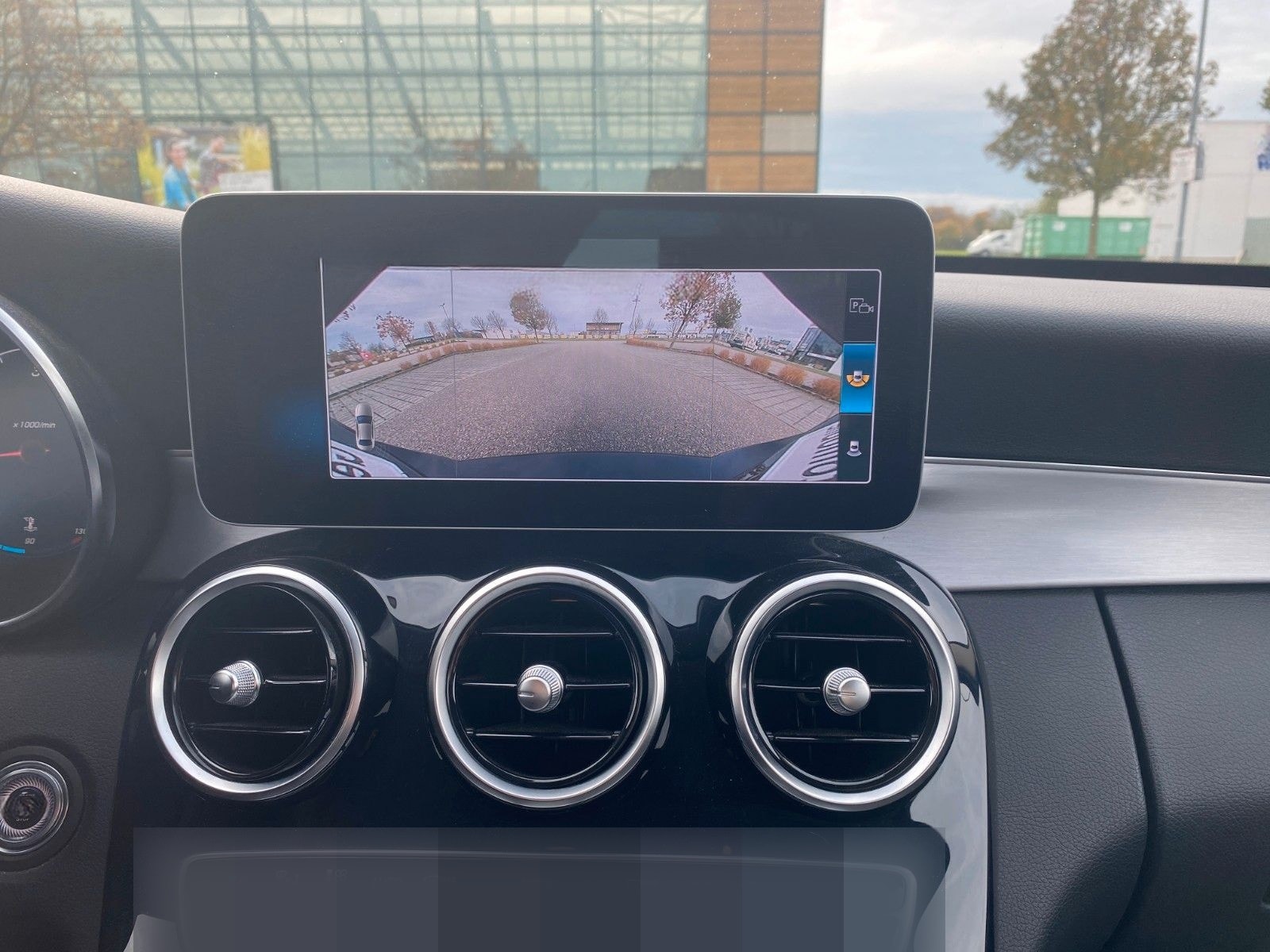 Mercedes-Benz C 200 d Avantgarde,LED,Leder,Navi,Kamera,PDC. foto 13